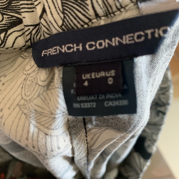 French connection, fun print pants. - Picture 4 of 5